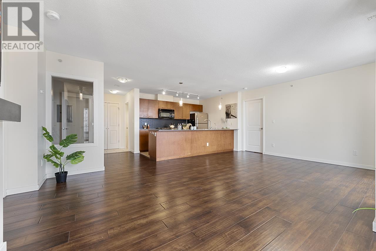 Listing Picture 11 of 35 : 1503 4333 CENTRAL BOULEVARD, Burnaby / 本拿比 - 魯藝地產 Yvonne Lu Group - MLS Medallion Club Member