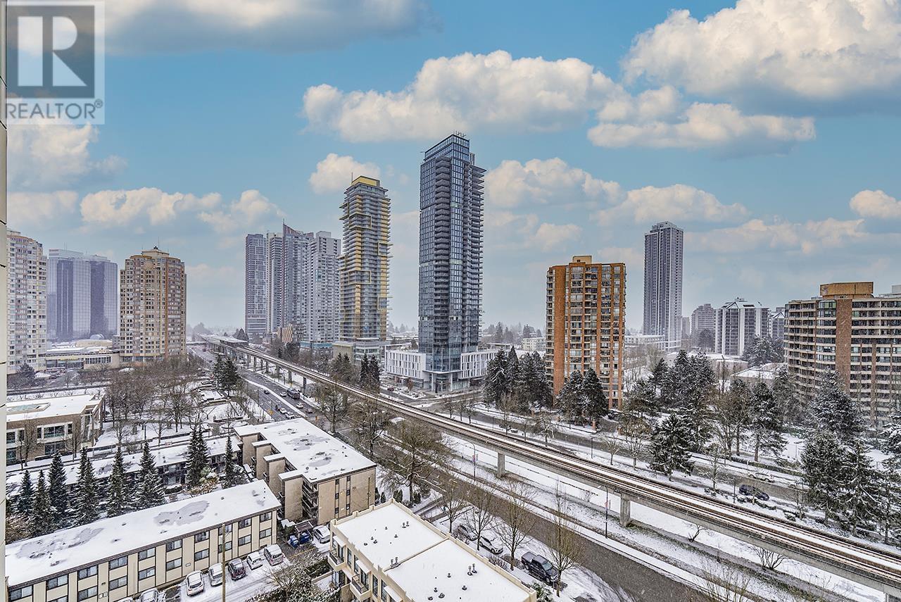 Listing Picture 31 of 35 : 1503 4333 CENTRAL BOULEVARD, Burnaby / 本拿比 - 魯藝地產 Yvonne Lu Group - MLS Medallion Club Member