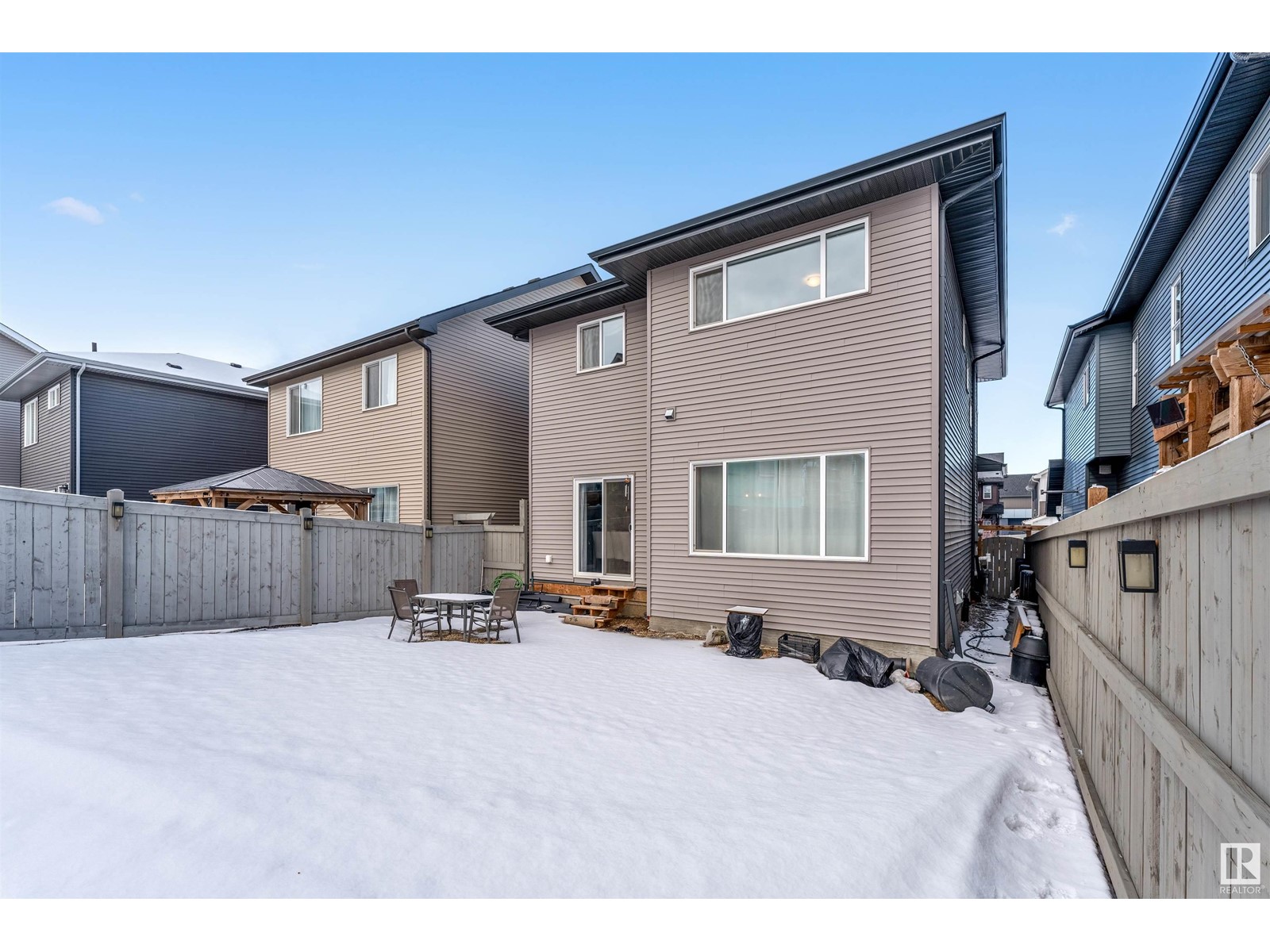 9505 Pear Cl Sw, Edmonton, Alberta  T6X 2N6 - Photo 6 - E4418508