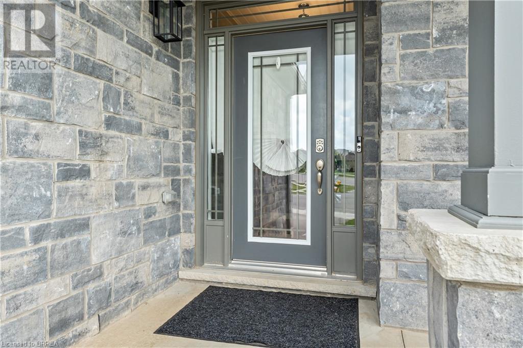 Property at 8 LORNE CARD Drive image 3