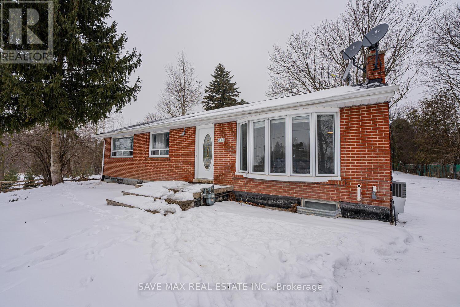 4886 Olde Base Line Road, Caledon, Ontario  L7C 0J9 - Photo 3 - W11956829