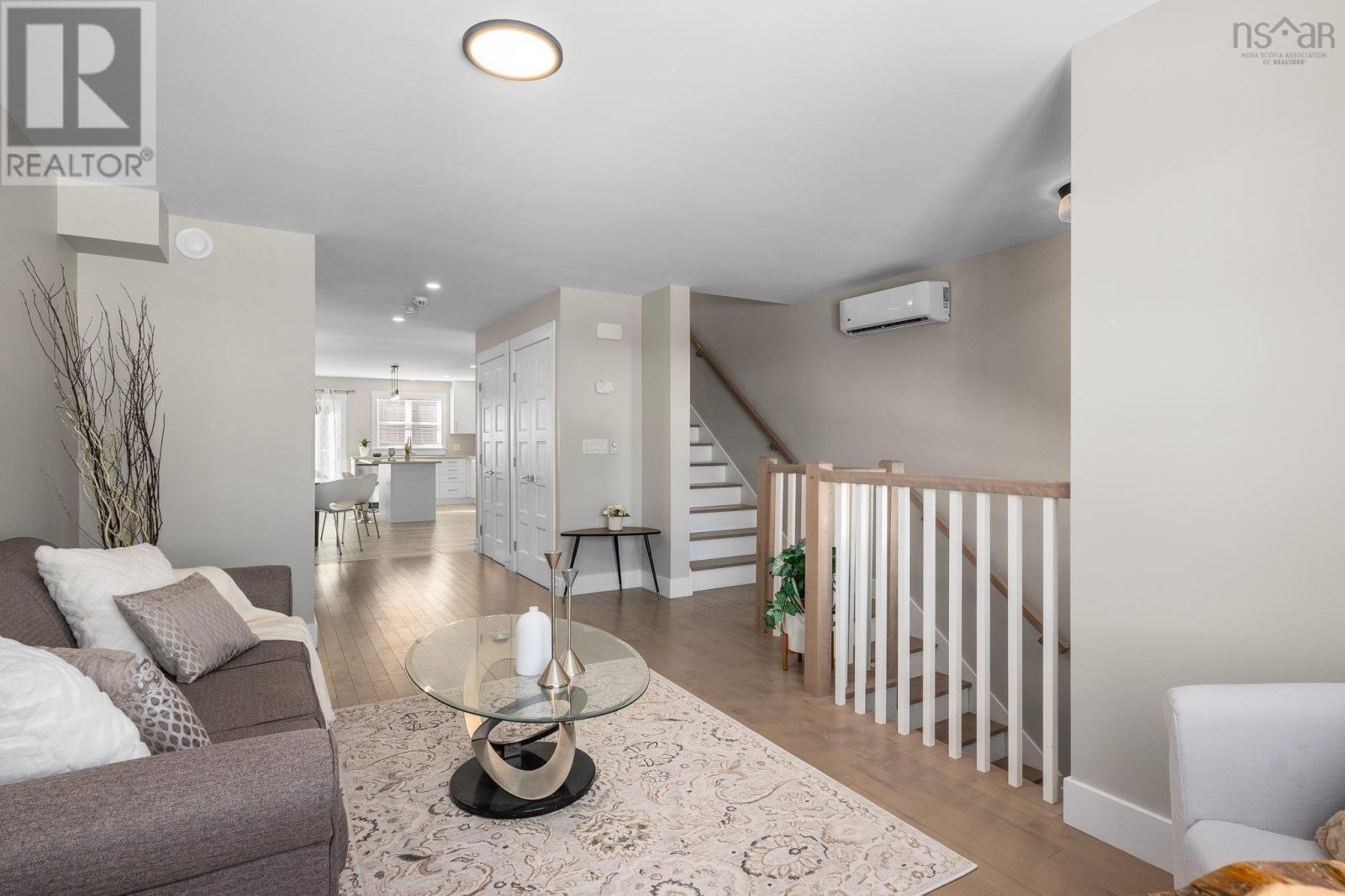 91 Mansion Avenue, Halifax, Nova Scotia  B3R 1E2 - Photo 5 - 202502252