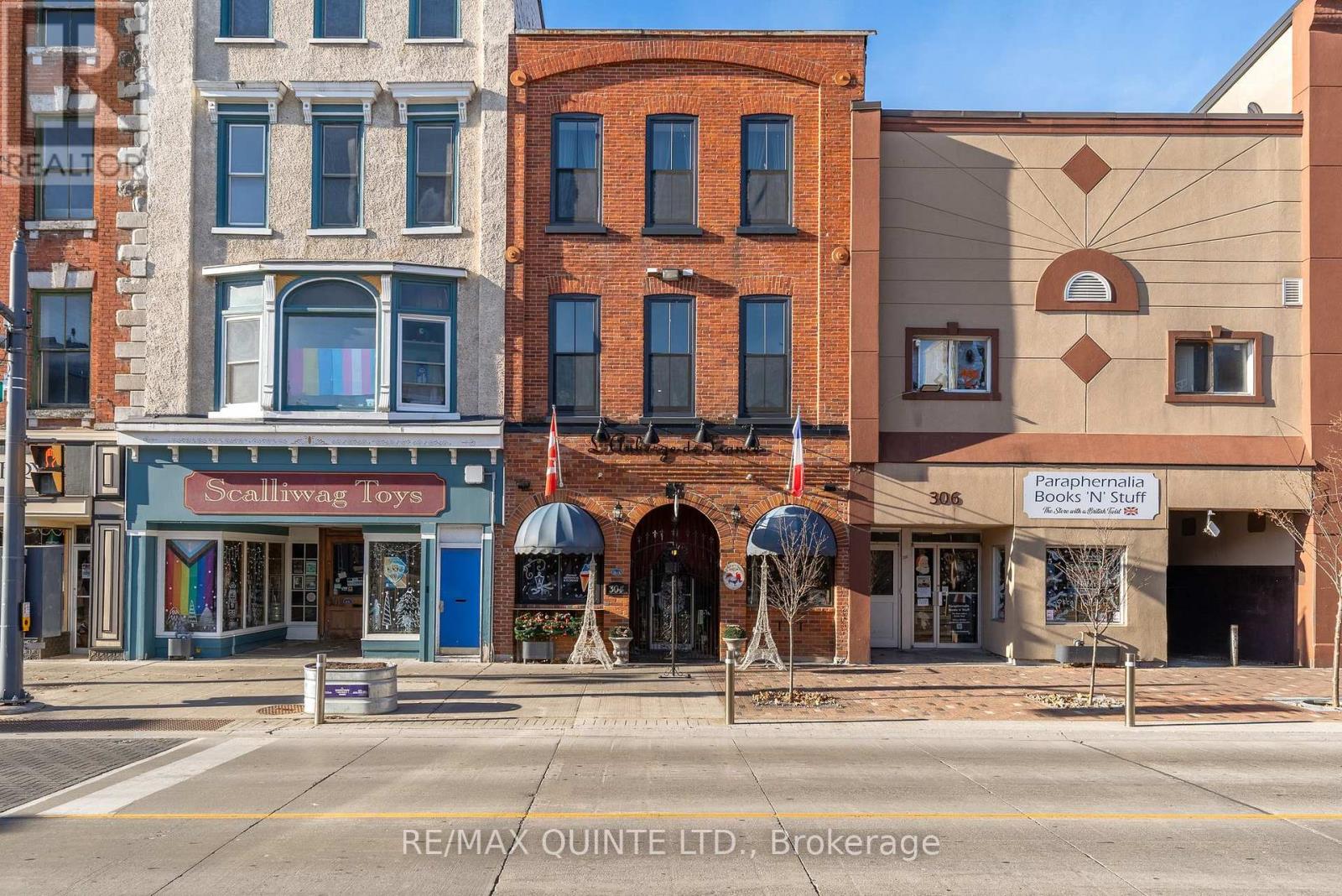 304 Front Street, Belleville (Belleville Ward), Ontario  K8N 2Z8 - Photo 2 - X11956927
