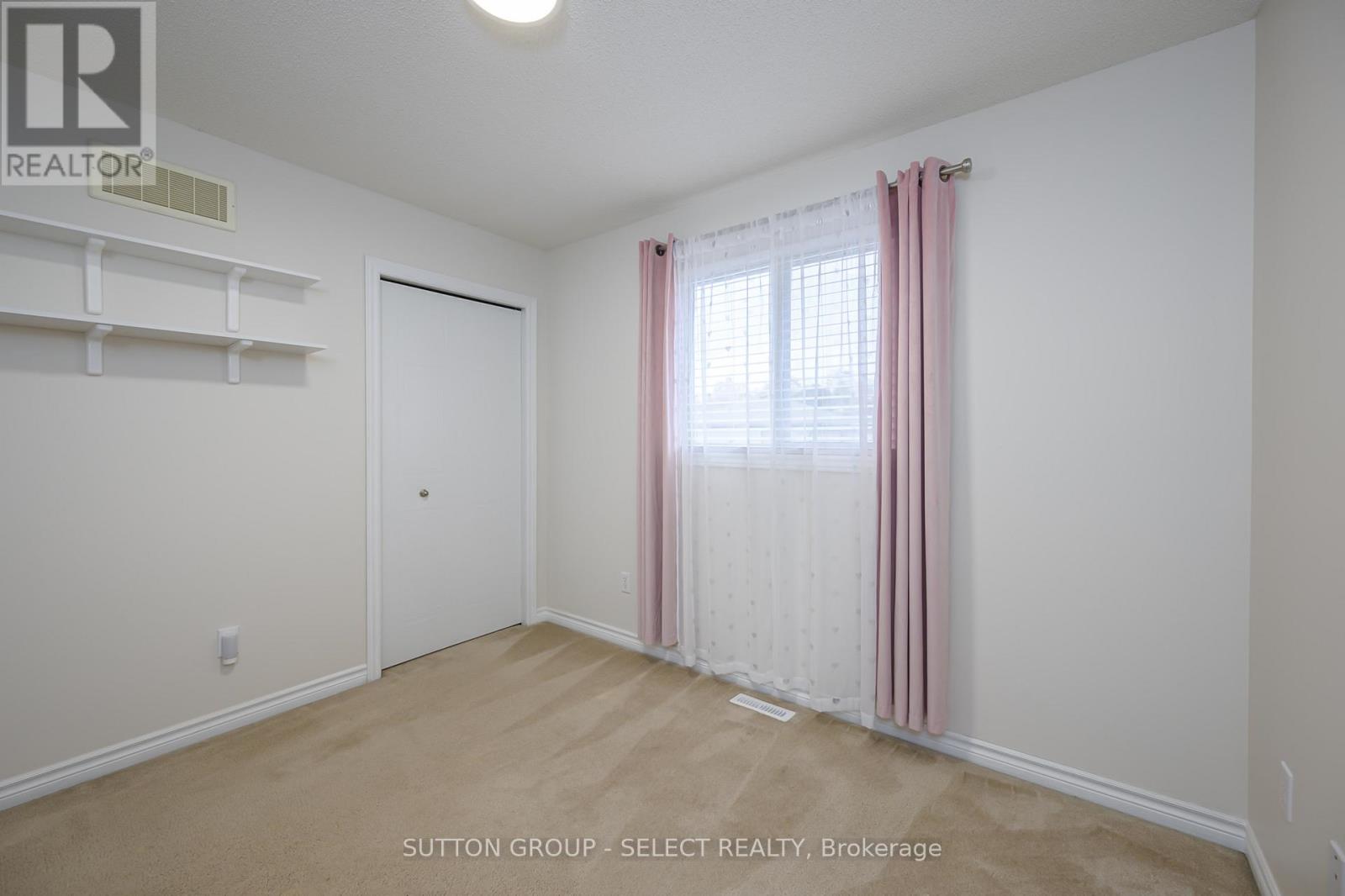 Photo 20 of 36 for 908 Blythwood Road