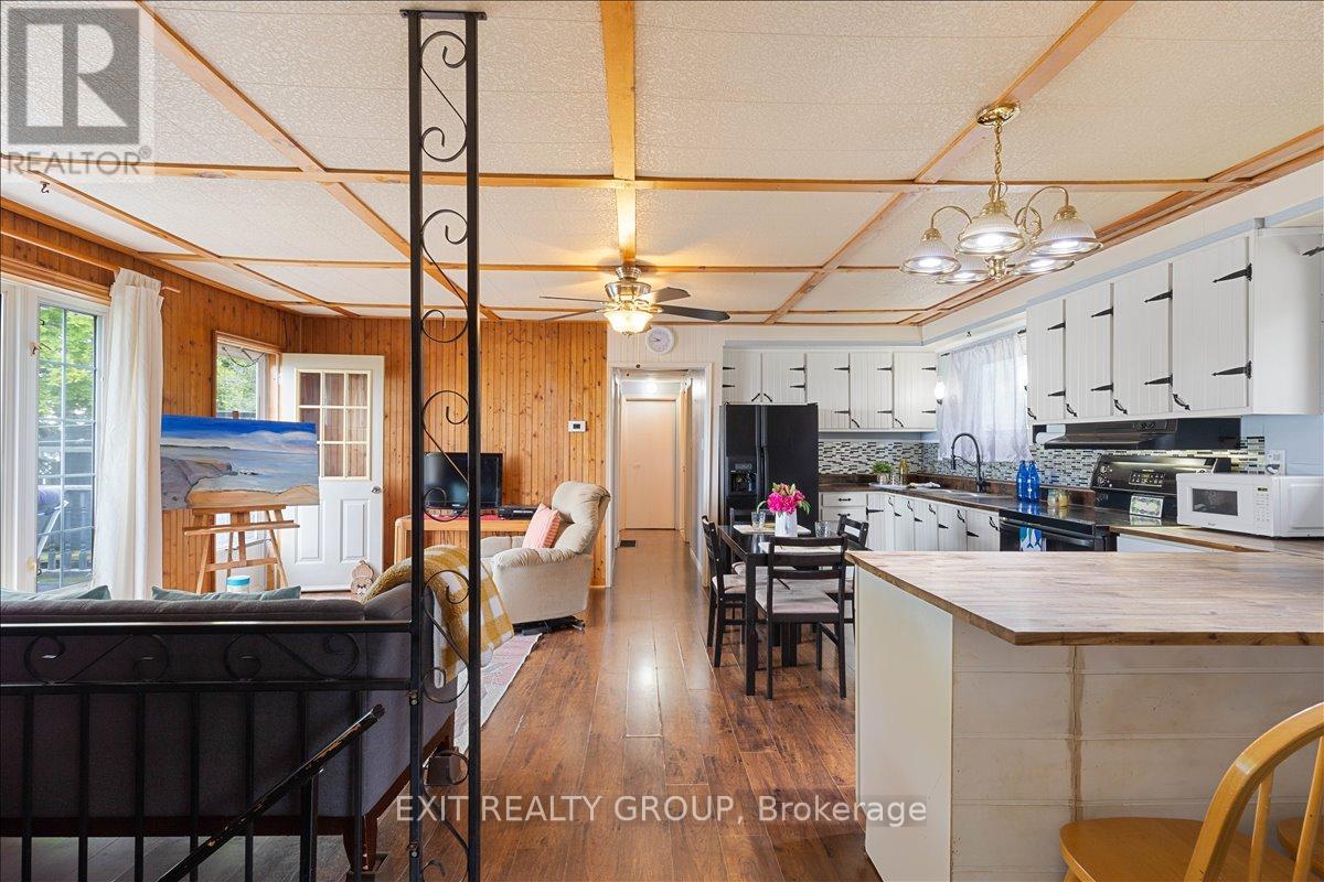 82 Outlet Road, Prince Edward County, Ontario  K0K 1P0 - Photo 9 - X11957032