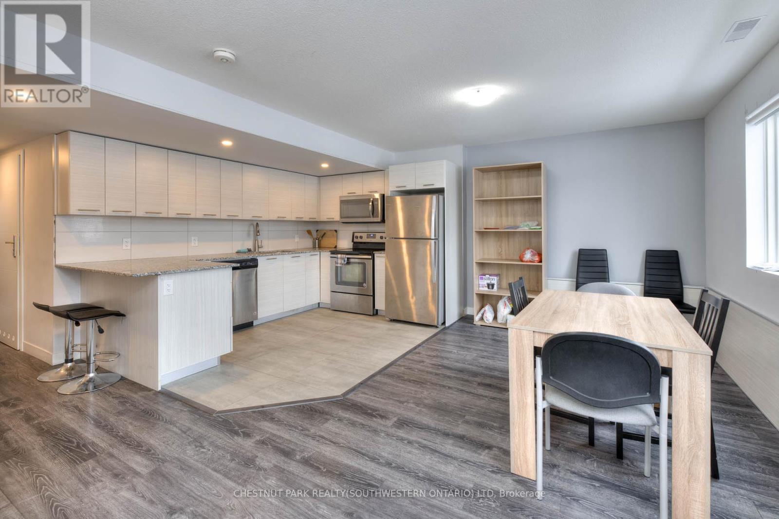 Property at 205 - 338 ALBERT STREET image 3