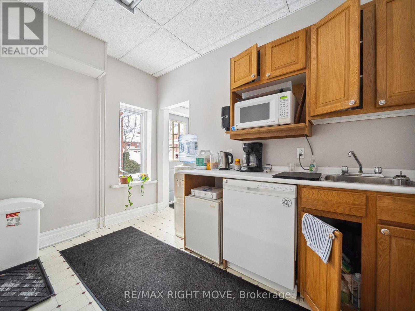 29 Albert Street N, Orillia, Ontario  L3V 5J9 - Photo 12 - S11957235