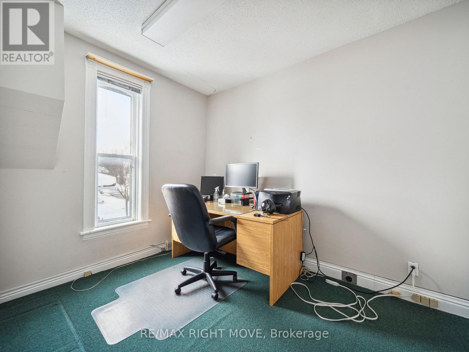 29 Albert Street N, Orillia, Ontario  L3V 5J9 - Photo 22 - S11957235