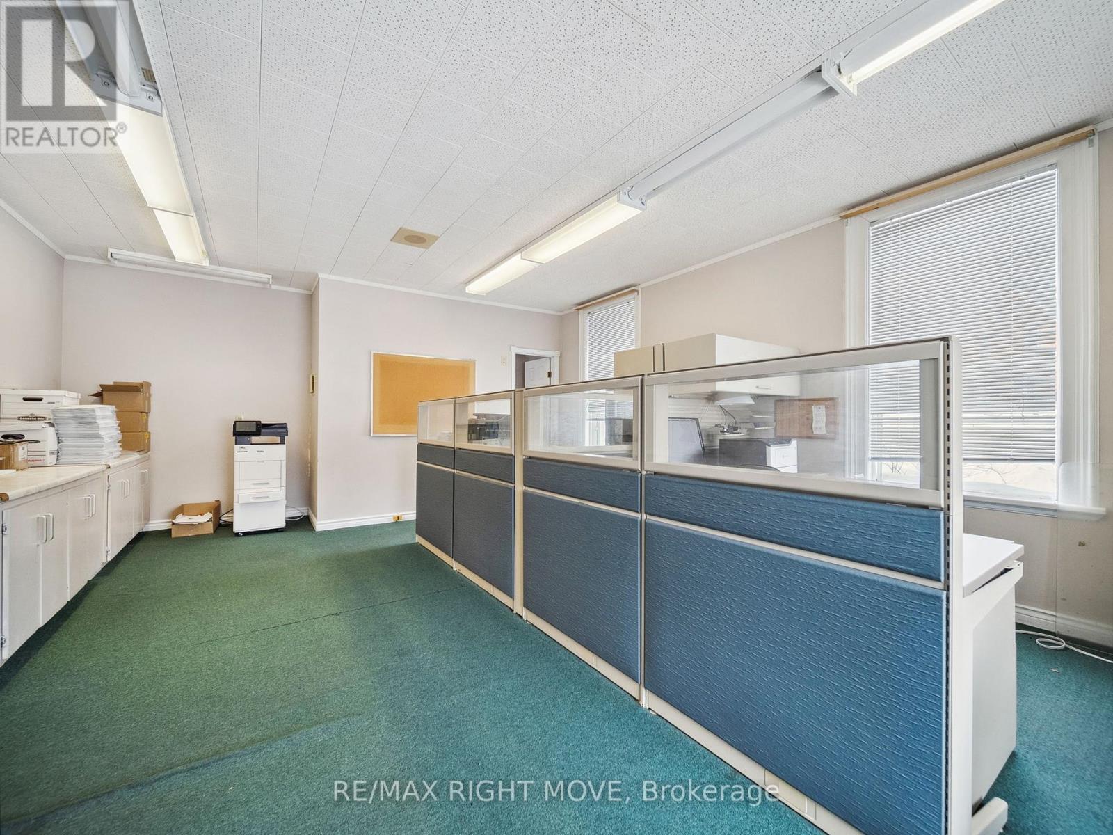 29 Albert Street N, Orillia, Ontario  L3V 5J9 - Photo 7 - S11957235