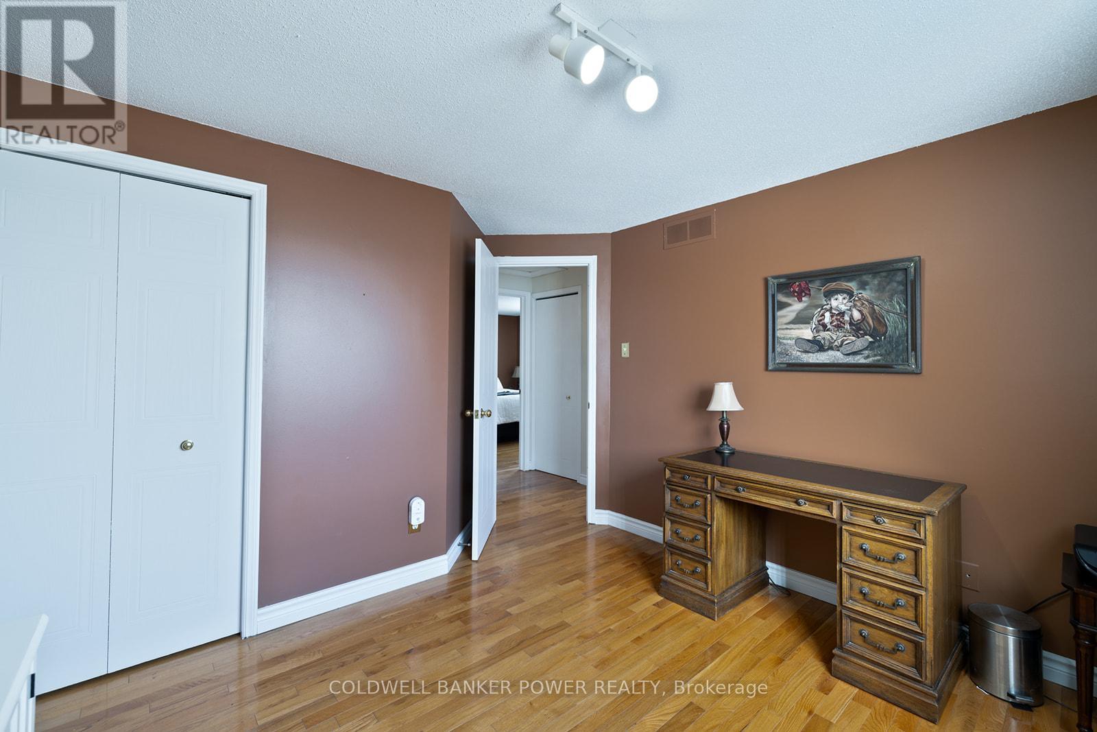 1801 Jalna Boulevard, London, Ontario  N6E 2S6 - Photo 19 - X11957422