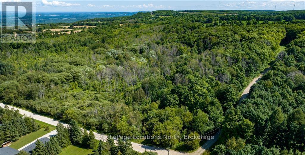 17-18 Scandia Lane, Blue Mountains, Ontario  N1A 2W1 - Photo 2 - X11952511