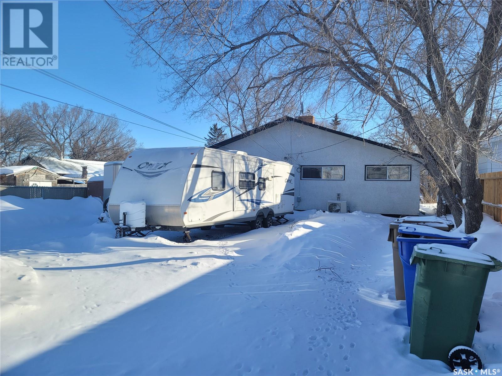 440-442 Connaught Street, Regina, Saskatchewan  S4R 4W9 - Photo 48 - SK994023