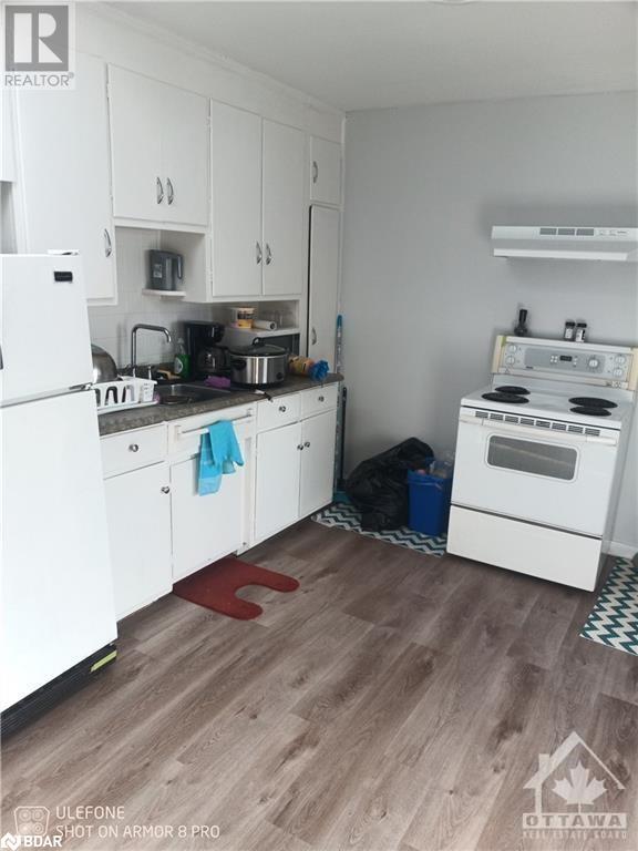 380 Fisher Street, North Bay, Ontario  P1B 2E1 - Photo 12 - 40695925