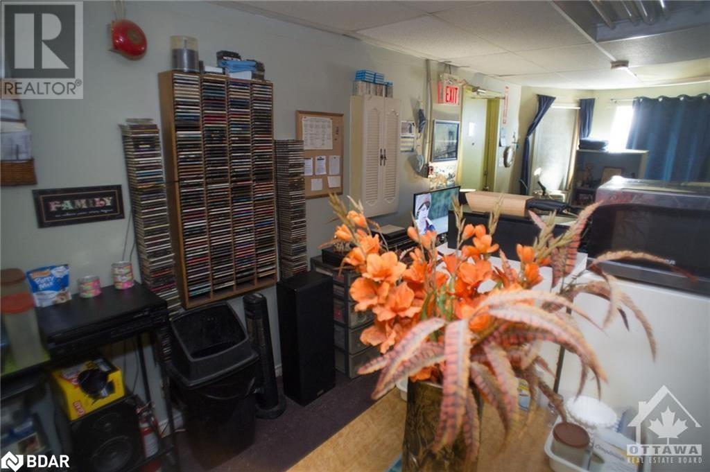 380 Fisher Street, North Bay, Ontario  P1B 2E1 - Photo 26 - 40695925