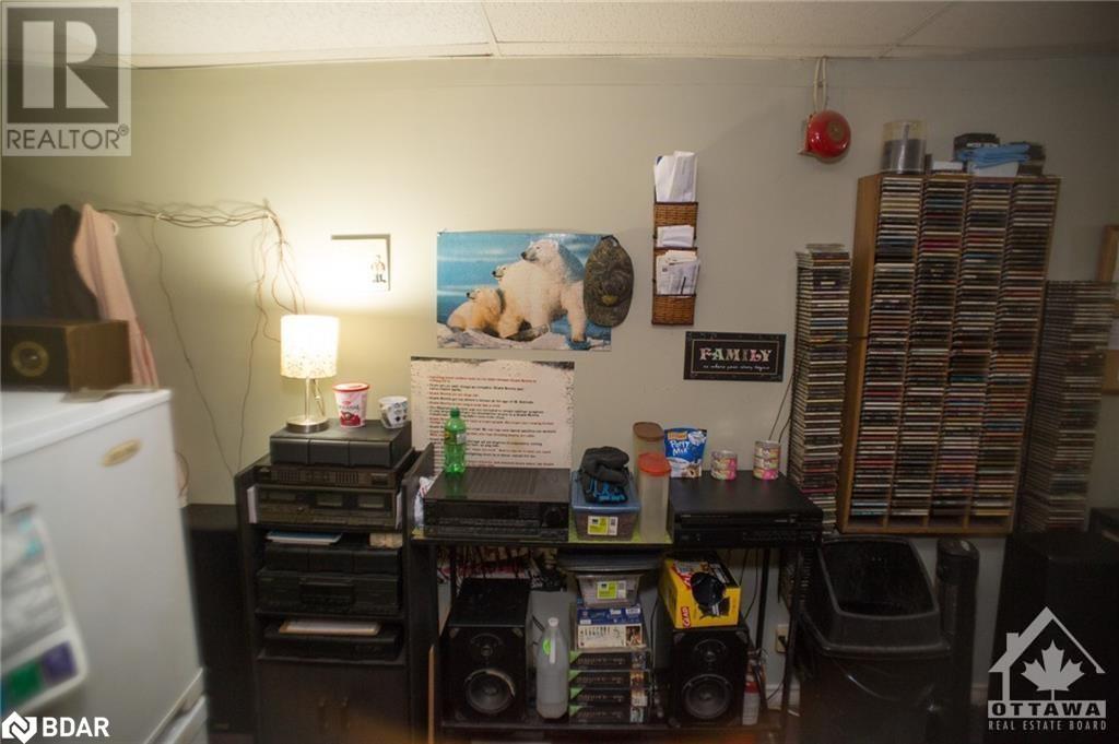 380 Fisher Street, North Bay, Ontario  P1B 2E1 - Photo 27 - 40695925