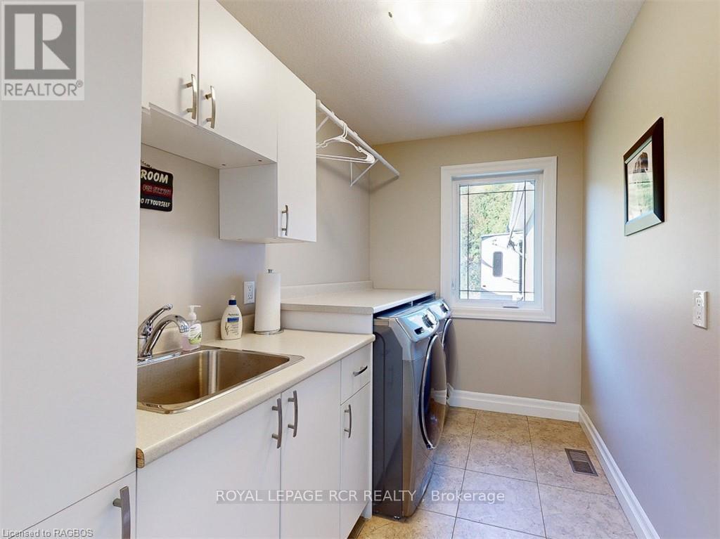 191 Ishwar Drive, Georgian Bluffs, Ontario  N0H 1S0 - Photo 22 - X10846029