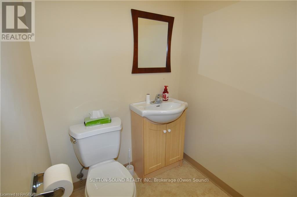 202a - 945 3rd Avenue E, Owen Sound, Ontario N4K 2K8 - Photo 2 - X10851618