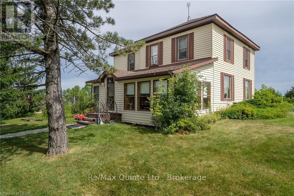 595 ELMBROOK ROAD, Prince Edward County, Ontario