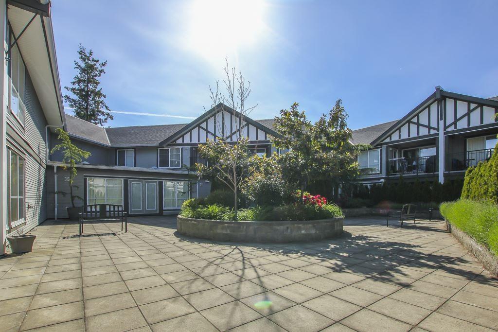 Property at 220 12088 75A AVENUE image 1