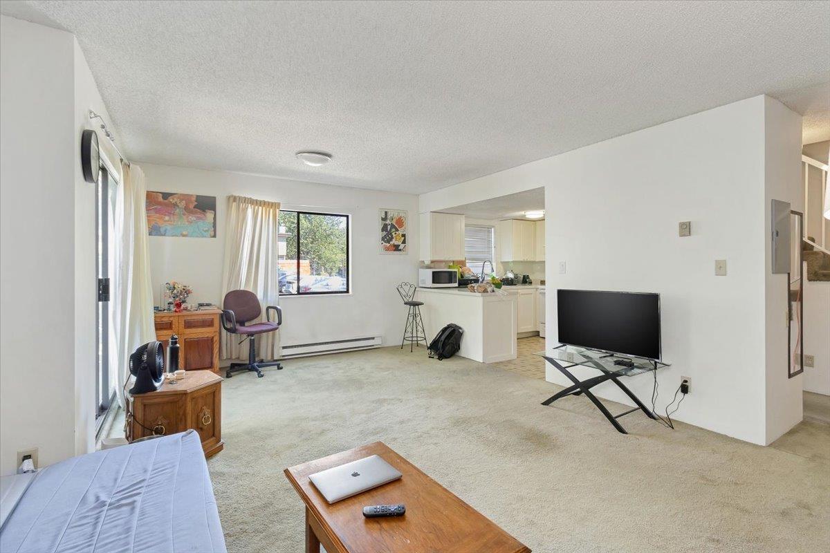 204 7119 133 Street, Surrey, British Columbia  V3W 7Z6 - Photo 6 - R2963471