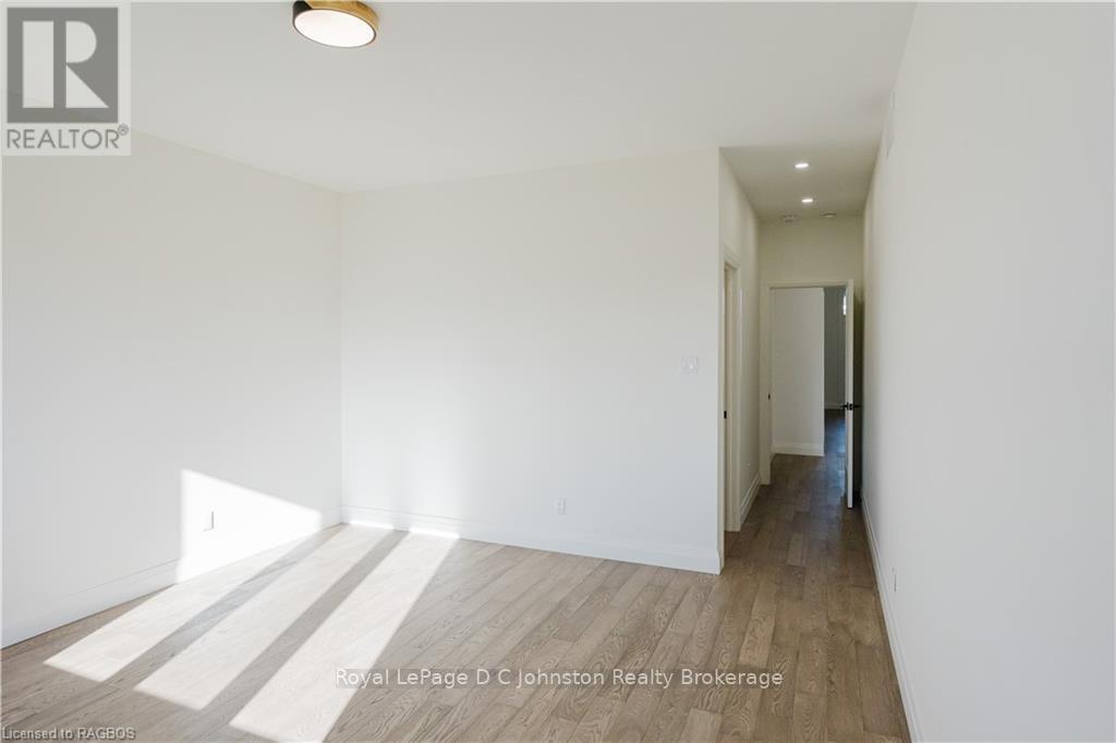 546 Algonquin Trail, Georgian Bluffs, Ontario  N0H 1S0 - Photo 24 - X11822742