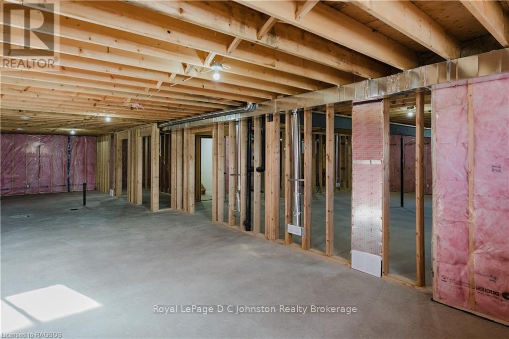 546 Algonquin Trail, Georgian Bluffs, Ontario  N0H 1S0 - Photo 30 - X11822742
