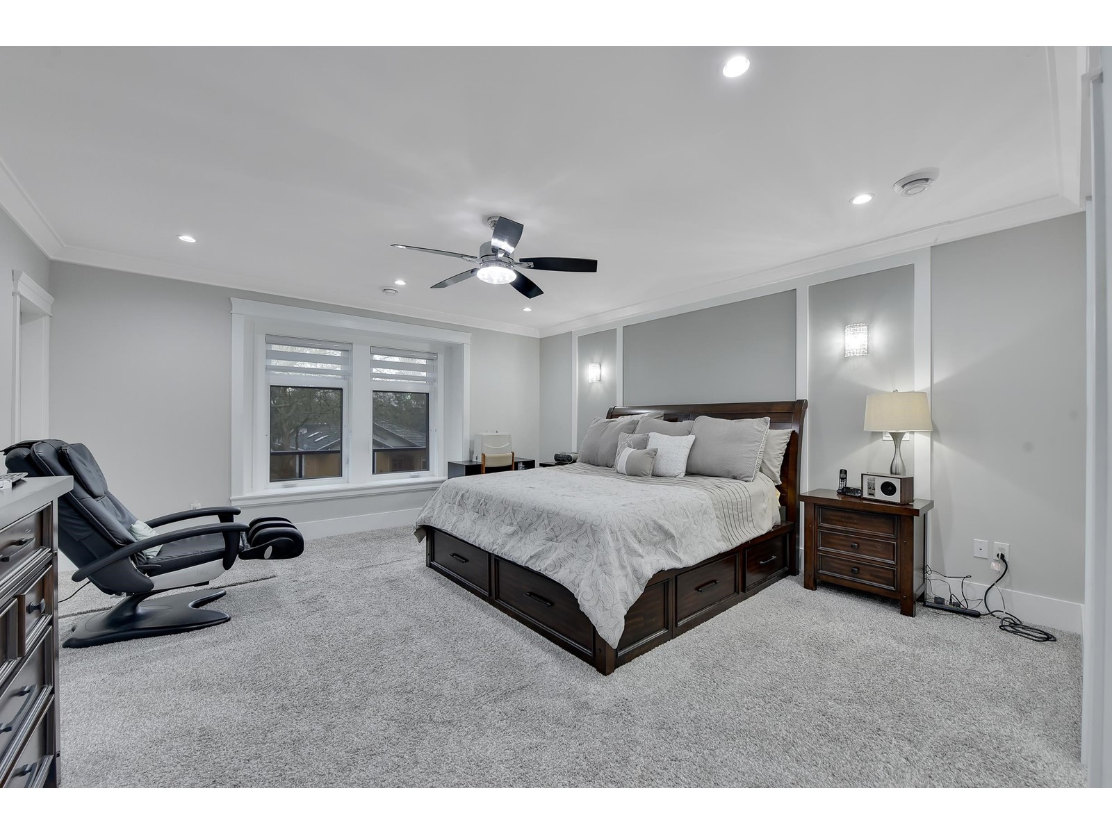 8885 Jedburgh Place, Surrey, British Columbia  V3V 6S1 - Photo 18 - R2963067