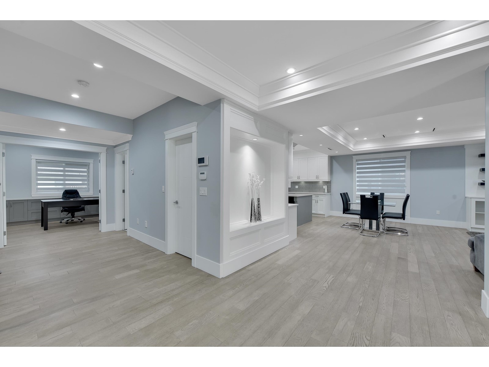 8885 Jedburgh Place, Surrey, British Columbia  V3V 6S1 - Photo 8 - R2963067