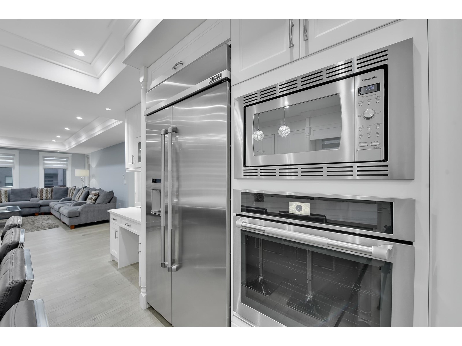 8885 Jedburgh Place, Surrey, British Columbia  V3V 6S1 - Photo 12 - R2963067