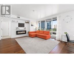 902 1372 SEYMOUR STREET, Vancouver, British Columbia