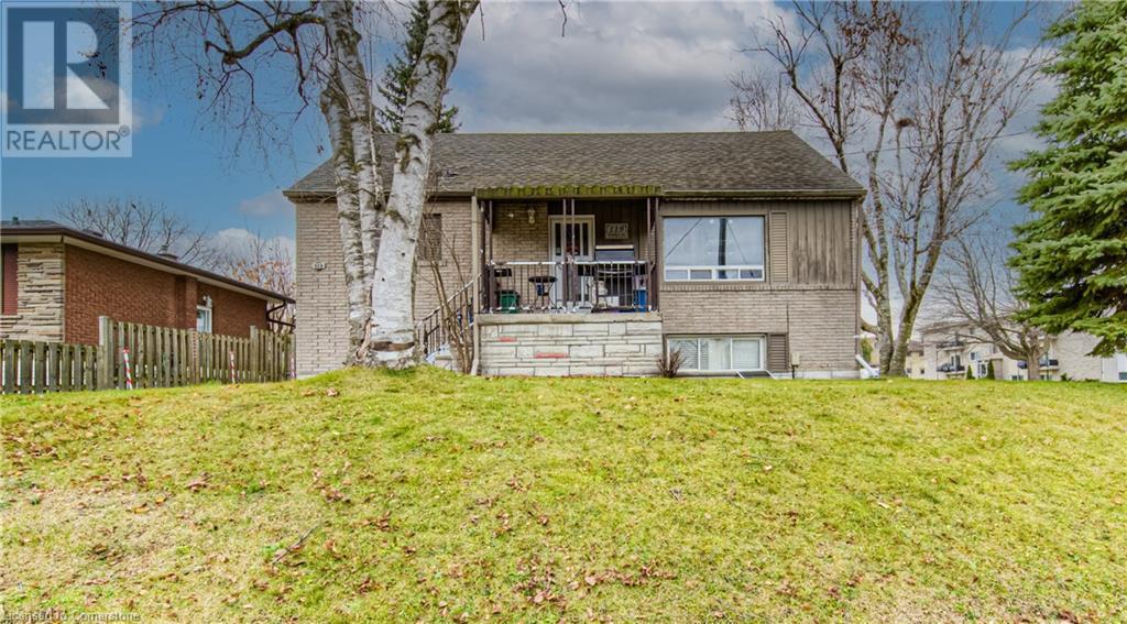 Property at 119 WALKER Street image 5