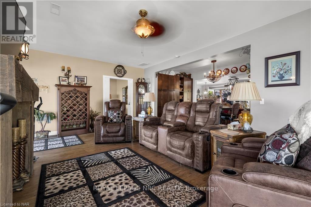 8 Hoover Point Lane, Haldimand, Ontario  N0A 1P0 - Photo 10 - X9412725
