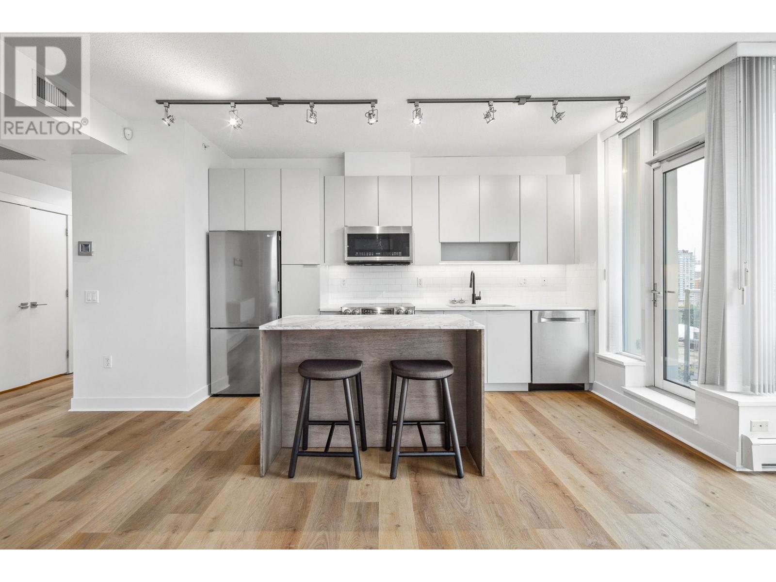 Listing Picture 10 of 34 : 1505 1833 CROWE STREET, Vancouver / 溫哥華 - 魯藝地產 Yvonne Lu Group - MLS Medallion Club Member