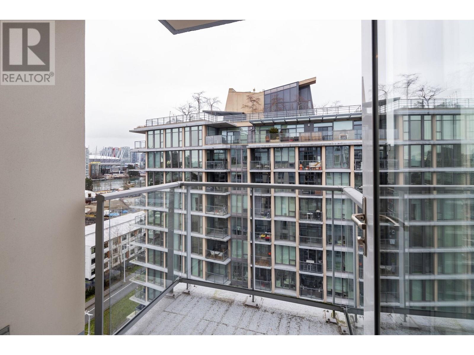 Listing Picture 27 of 34 : 1505 1833 CROWE STREET, Vancouver / 溫哥華 - 魯藝地產 Yvonne Lu Group - MLS Medallion Club Member