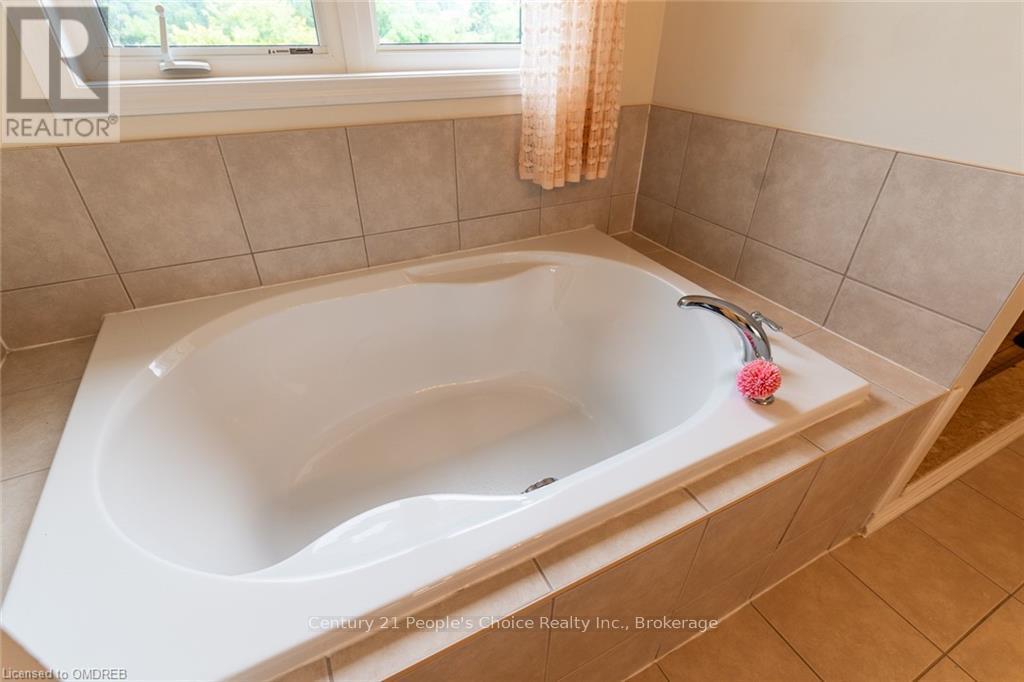 157 Hunter Way, Brantford, Ontario  N3T 0B2 - Photo 25 - X10403767