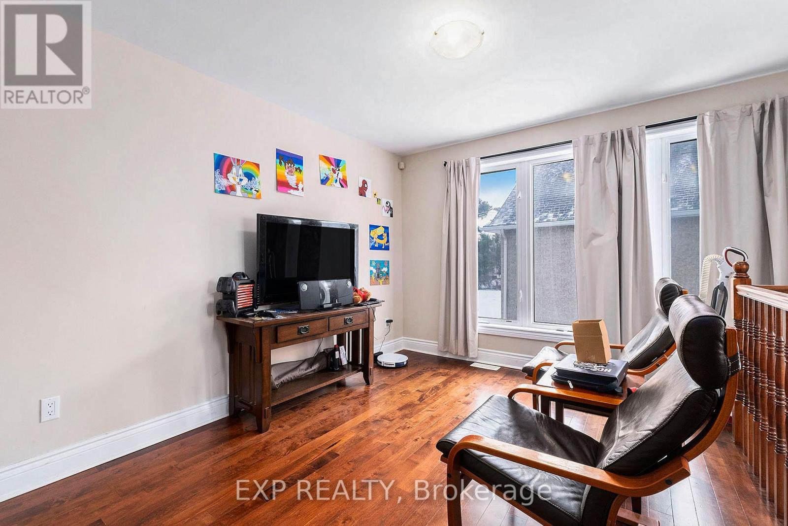 Property at 360 RIVER ROAD image 3