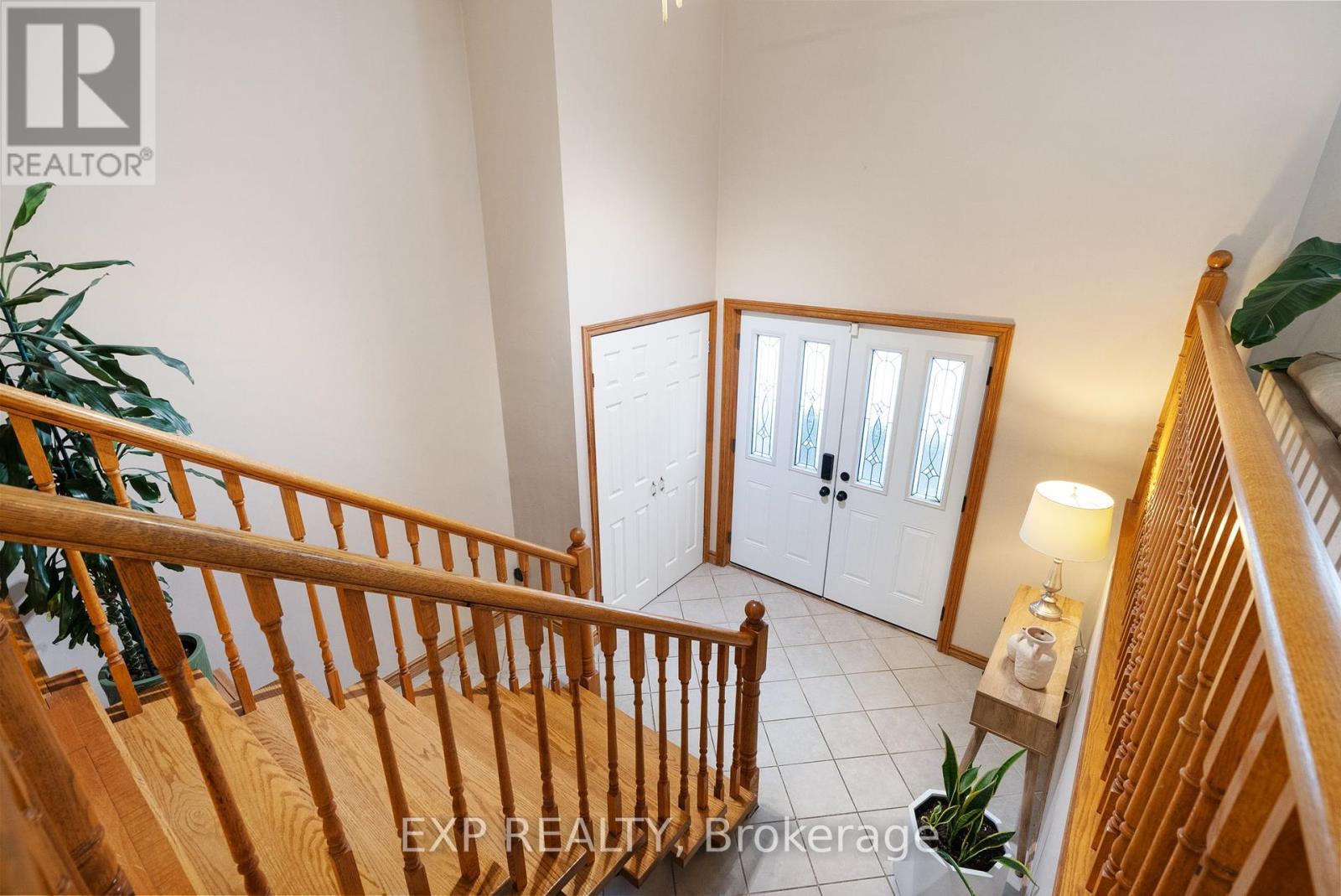 Property at 8408 TROTTERS LANE W image 4