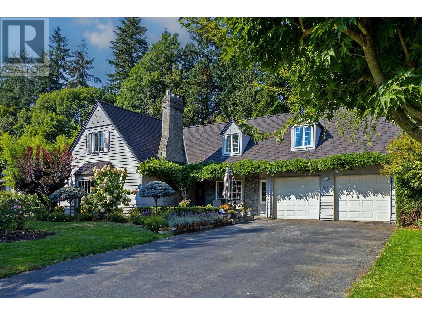 539 Newcroft Place, West Vancouver, British Columbia  V7T 1W9 - Photo 2 - R2963165