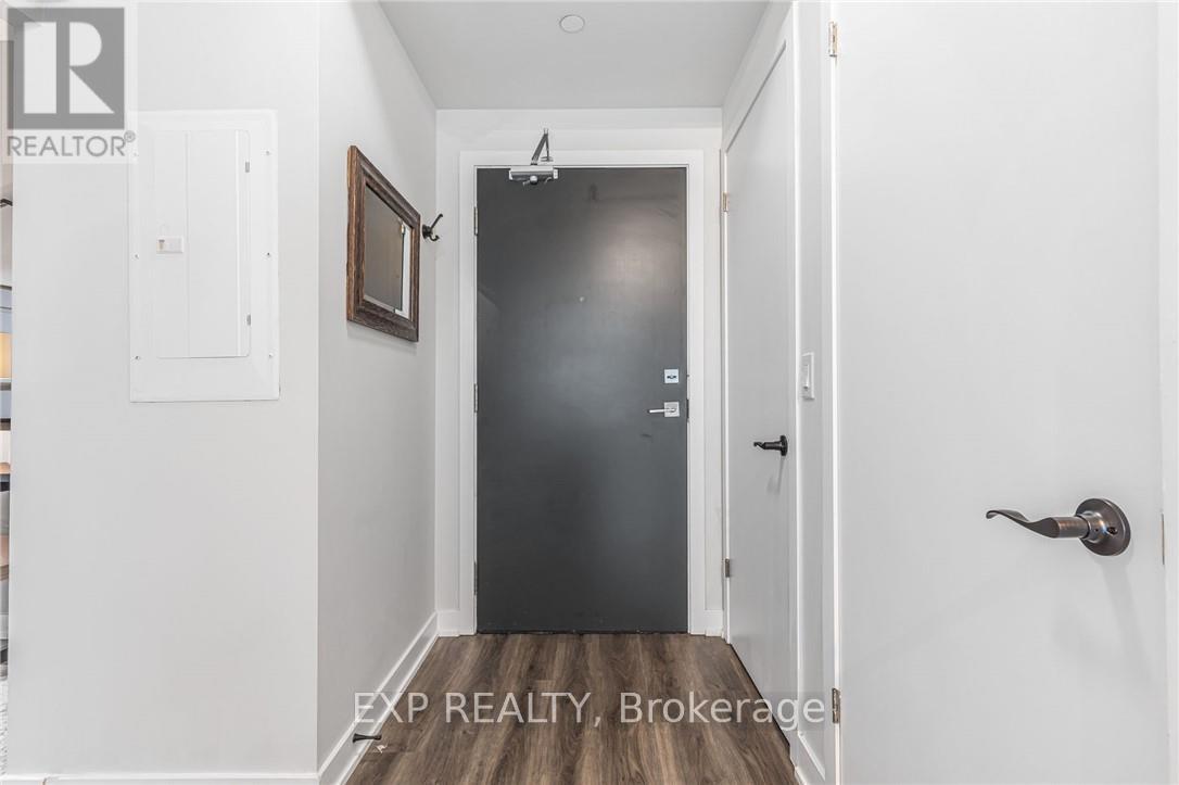 Property at 312 - 5220 DUNDAS STREET image 2