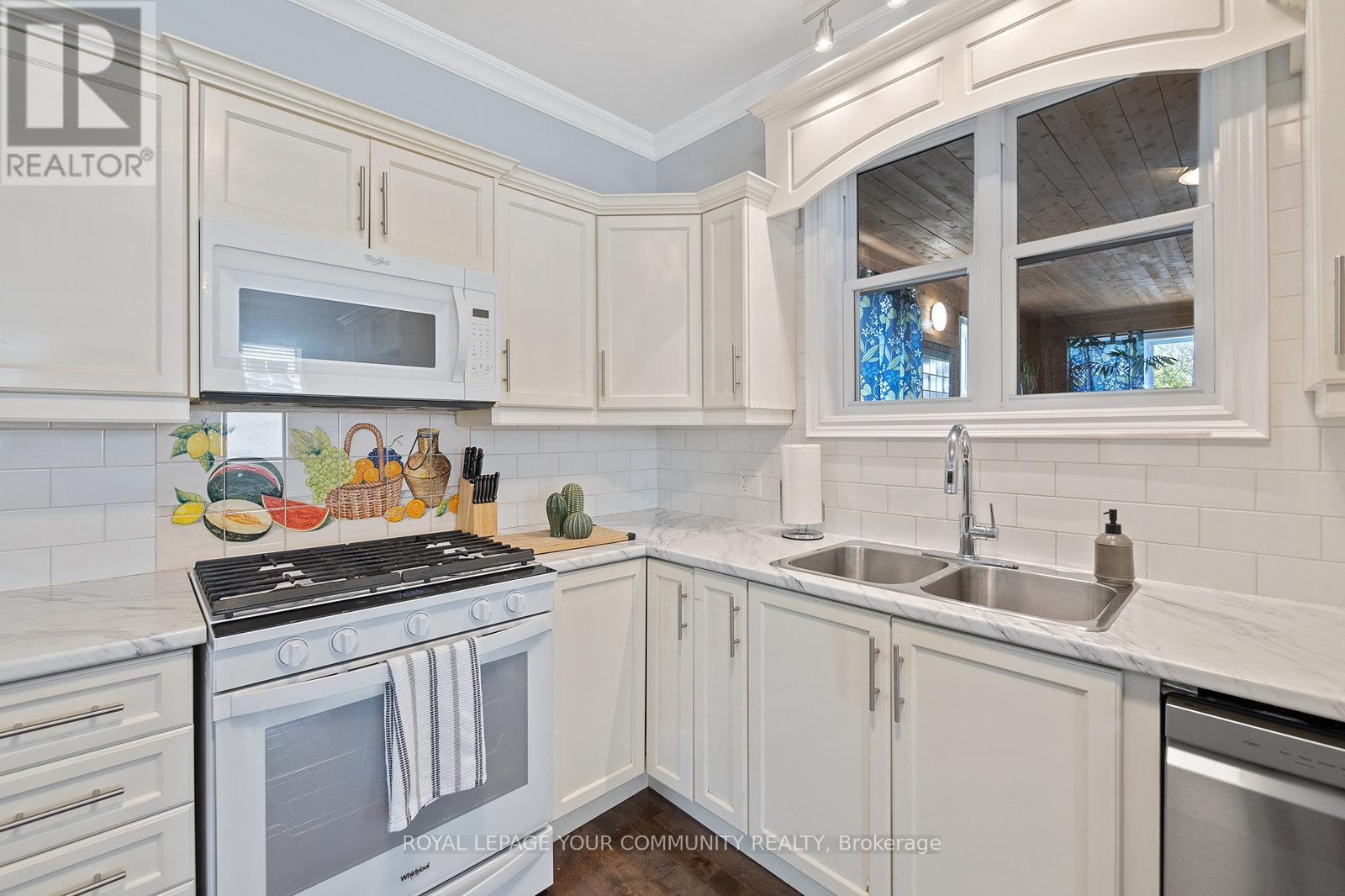 870 Beach Boulevard, Hamilton, Ontario  L8H 6Z4 - Photo 11 - X11955066