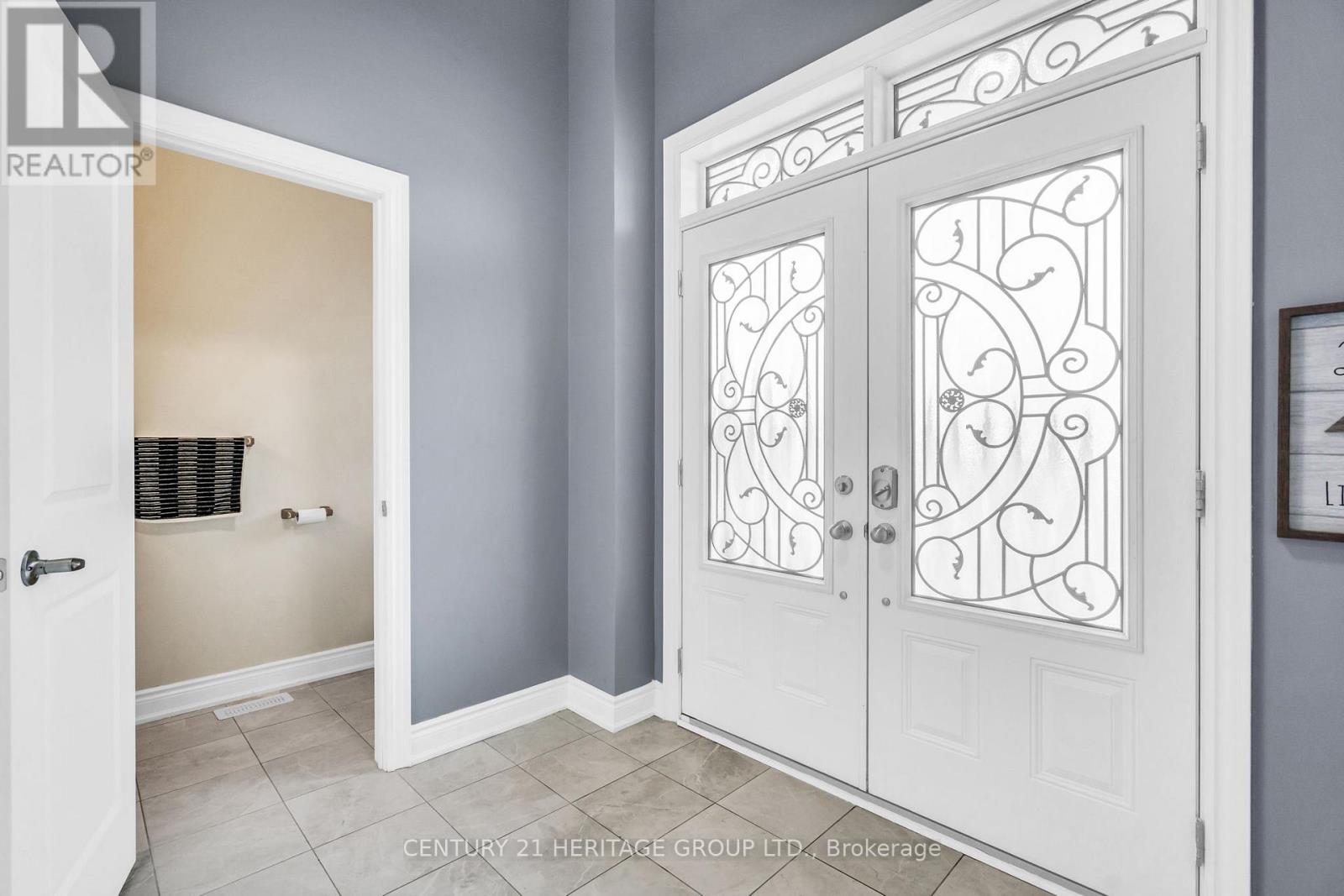 Property at 47 EMERALD STREET image 4