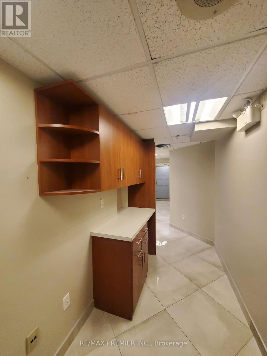 218 - 7330 Yonge Street, Vaughan, Ontario  L4J 7Y7 - Photo 11 - N11957767