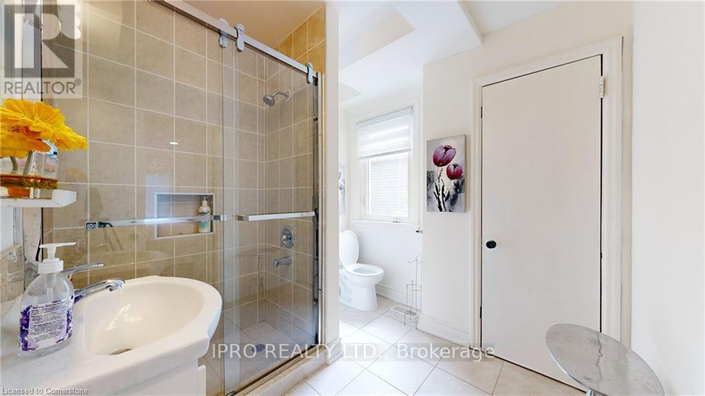 5177 Kitchener Street, Niagara Falls (Clifton Hill), Ontario  L2G 1B4 - Photo 14 - X11956600