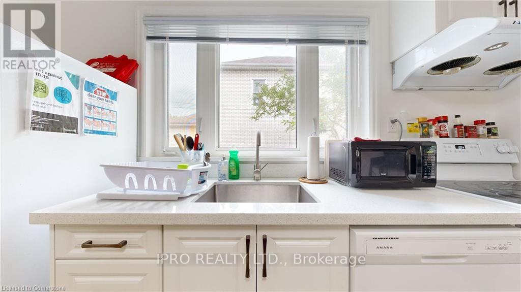 Property at 5177 KITCHENER STREET image 4