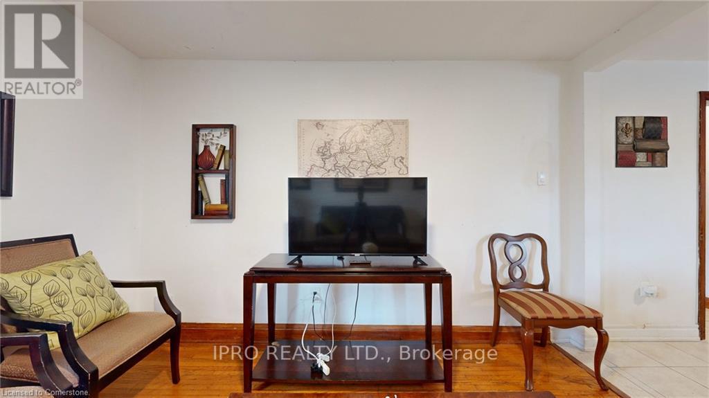 5177 Kitchener Street, Niagara Falls (Clifton Hill), Ontario  L2G 1B4 - Photo 42 - X11956600