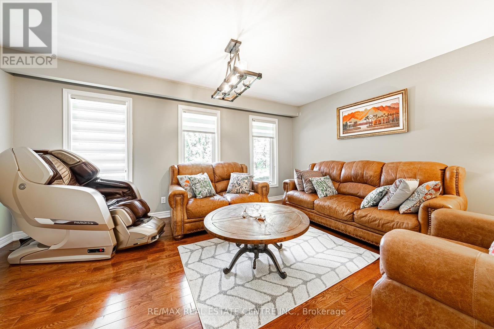 Property at 6 IRIS COURT image 5