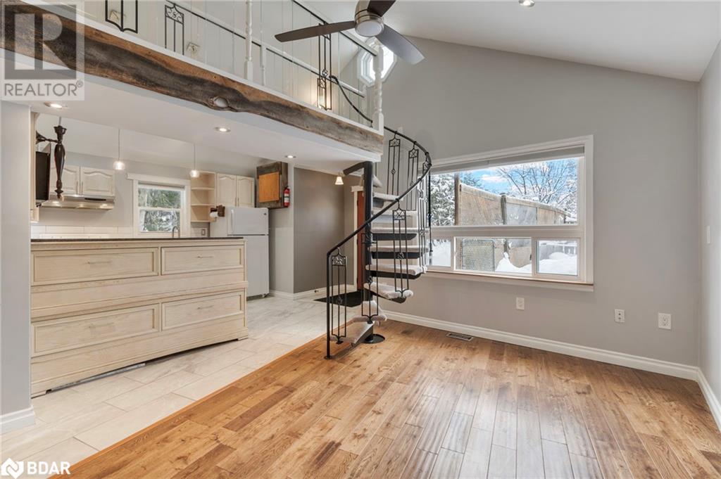 376 Barrie Road, Orillia, Ontario  L3V 2R9 - Photo 16 - 40696371