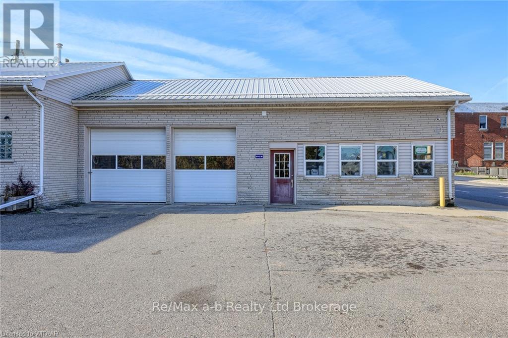 22 Charles Street East Street E, Ingersoll, Ontario  N5C 1J4 - Photo 4 - X10745323