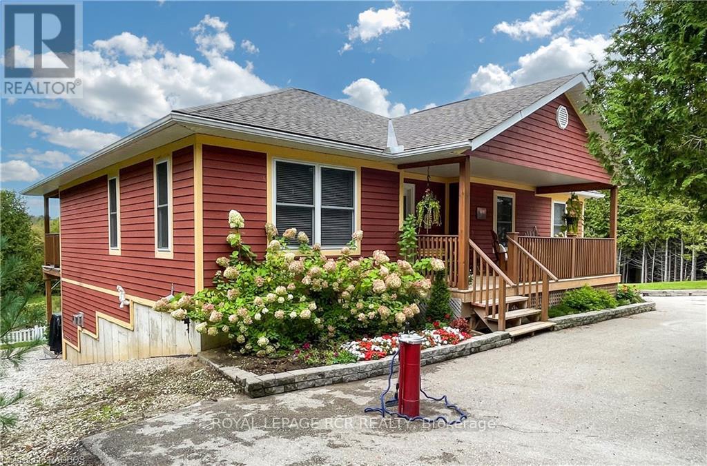 495190 Traverston Road, West Grey, Ontario N0C 1H0 - Photo 2 - X10845864