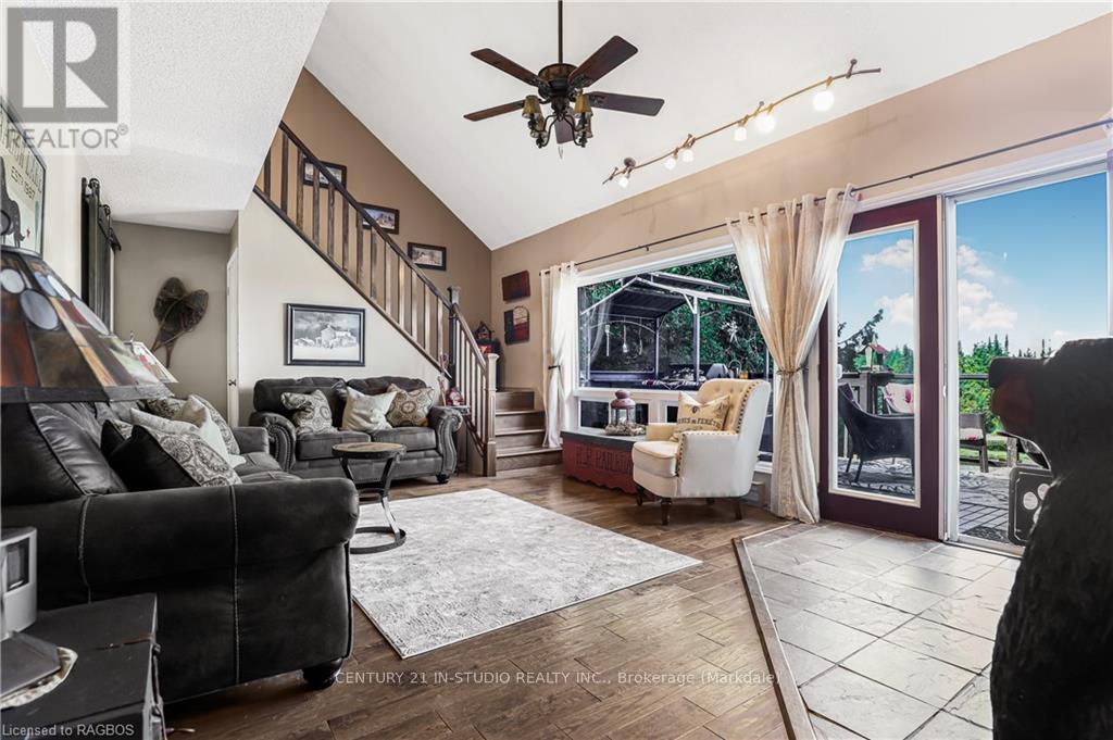 407047 Grey Road 4, Grey Highlands, Ontario  N0C 1E0 - Photo 8 - X10848248